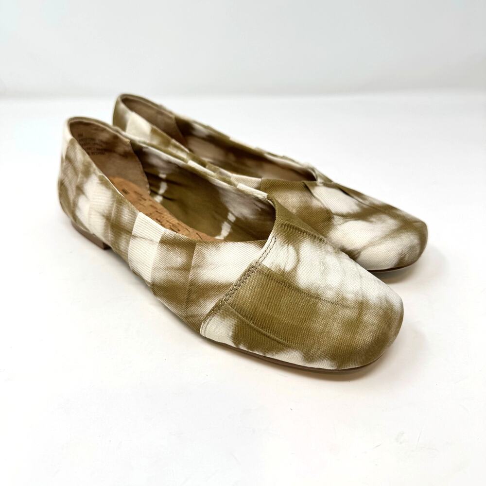 KORKS ballet flats 7.5 Olive White Tie Dye Twist Fabric Comfort Casual Coastal
